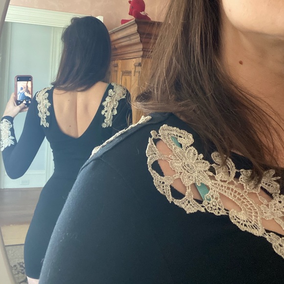 Motel rocks black with lace cutouts bodycon dress - Picture 2 of 7